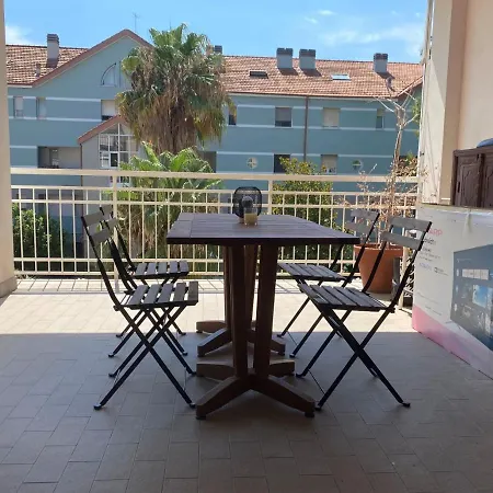 Delizioso Trilocale A Due Passi Dal Mare Di